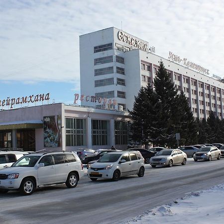 Ust-Kamenogorsk Hotel Esterno foto